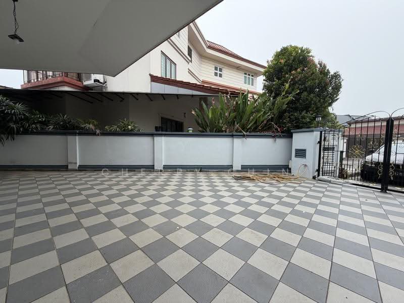 Detached near Sembawang Shopping Centre, Sembawang / Yishun, 6 Bedrooms, 5,500 sqft, Detached House For Rent, by Cherry Chin, 500291381 - Exterior - PropertyGuru.com.sg