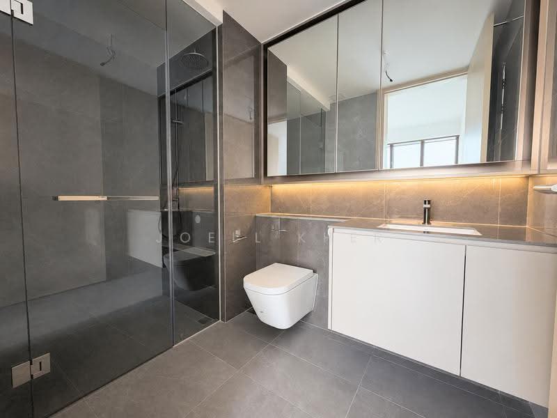 Pinetree Hill, 36 Pine Grove, Clementi Park / Upper Bukit Timah, 2 Bedrooms, 797 sqft, Condominium For Rent, by Joell Kher, 500291385 - Bathroom - PropertyGuru.com.sg