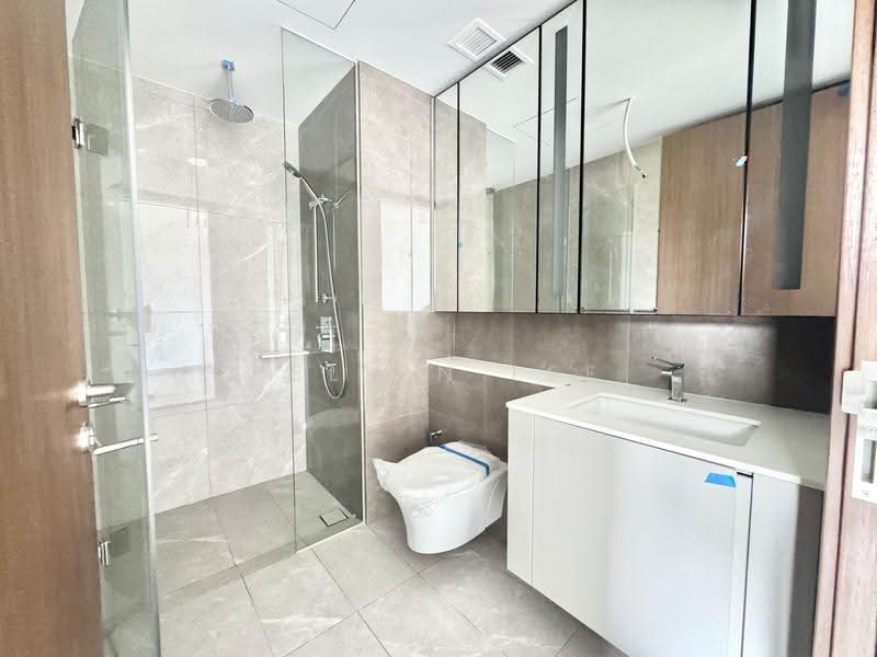 Grand Dunman, 16 Dunman Road, East Coast / Marine Parade, 1 Bedroom, 452 sqft, Condominium For Sale, by Kelvin Lee, 500291388 - Bathroom - PropertyGuru.com.sg
