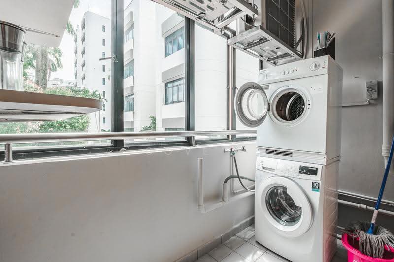 Holland Peak, 23 Holland Hill, Tanglin / Holland / Bukit Timah, Room Rental, 222 sqft, Condominium For Rent, by Cove, 500291391 - Balcony - PropertyGuru.com.sg
