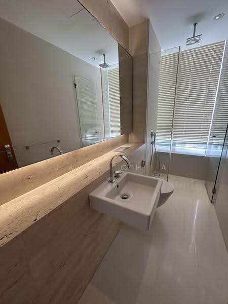 Common bathroom