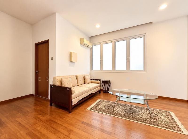 **LANDED7772**@ 2.5STY Value Buy Detached in Seletar Hills Estate!!, Seletar / Yio Chu Kang, 7 Bedrooms, 7,000 sqft, Bungalow House For Sale, by Leslie Juay 芮哲熙, 500291396 - Living Room - PropertyGuru.com.sg