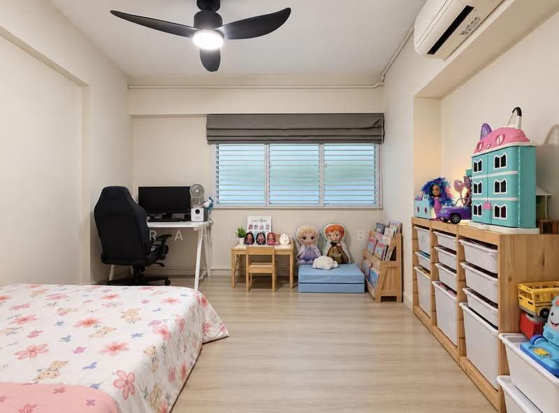 341 Tampines Street 33, 341 Tampines Street 33, Pasir Ris / Tampines, 3 Bedrooms, 1,195 sqft, HDB Flat For Sale, by Rahmat MBA, 500291398 - Bedroom 3 - PropertyGuru.com.sg