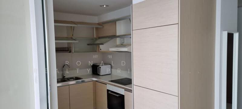 The Sail @ Marina Bay, 2 Marina Boulevard, Boat Quay / Raffles Place / Marina, 2 Bedrooms, 936 sqft, Condominium For Rent, by RONALD, 500291411 - Kitchen - PropertyGuru.com.sg