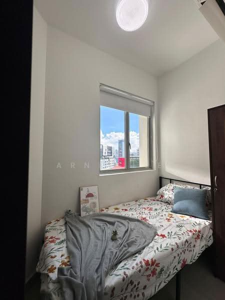 Sunshine Plaza, 10 Prinsep Link, Beach Road / Bugis / Rochor, 3 Bedrooms, 1,313 sqft, Apartment For Sale, by ARNIE LEE, 500291412 - Bedroom - PropertyGuru.com.sg