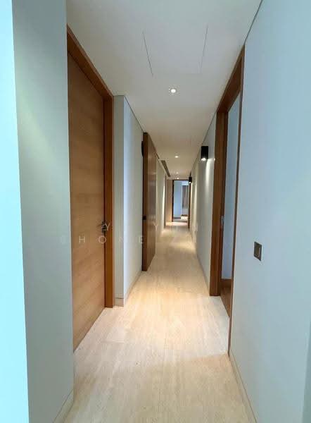 Hana, 8 Tomlinson Road, Tanglin / Holland / Bukit Timah, 4 Bedrooms, 3,531 sqft, Apartment For Rent, by Yi Yun Shone Zhang, 500291413 - Corridor - PropertyGuru.com.sg