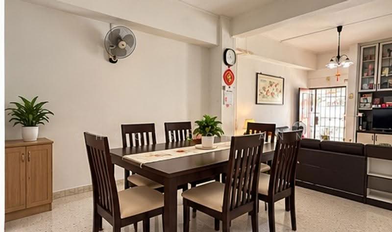 Rare Freehold Terrace in Katong, Carpmael/Joo Chiat/Onan, East Coast / Marine Parade, 4 Bedrooms, 2,500 sqft, Terraced House For Sale, by Choo Soon Ann, 500291449 - Dining Room - PropertyGuru.com.sg