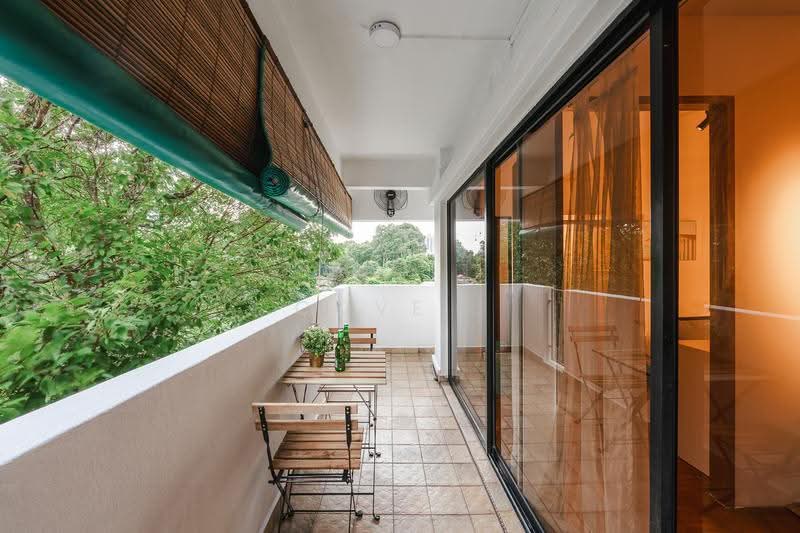 Holland Tower, 10 Holland Heights, Tanglin / Holland / Bukit Timah, Room Rental, 230 sqft, Condominium For Rent, by Cove, 500291451 - Balcony - PropertyGuru.com.sg