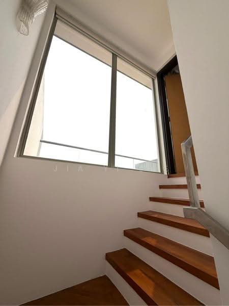 Suites@Braddell, 56 Braddell Road, Macpherson / Potong Pasir, 2 Bedrooms, 883 sqft, Apartment For Sale, by Jia Yi Lee, 500291452 - Stairs - PropertyGuru.com.sg