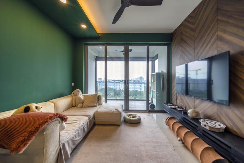 Waterfront Waves, 766 Bedok Reservoir Road, Bedok / Upper East Coast, 2 Bedrooms, 969 sqft, Condominium For Sale, by Bryan Ng, 500291453 - Living Room - PropertyGuru.com.sg