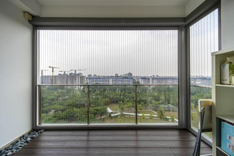 Waterfront Waves, 766 Bedok Reservoir Road, Bedok / Upper East Coast, 2 Bedrooms, 969 sqft, Condominium For Sale, by Bryan Ng, 500291453 - Balcony - PropertyGuru.com.sg