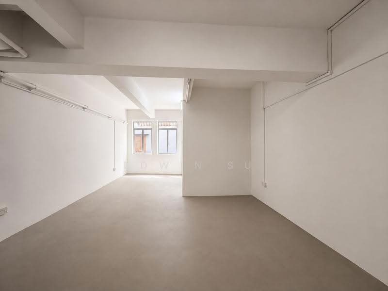 Newly Renovated Freehold Strata Shophouse with Mezzanine in Geylang D14, Eunos / Geylang / Paya Lebar, 1,679 sqft, Shop / Shophouse For Sale, by Edwin Su, 500291457 - Interior - CommercialGuru.com.sg