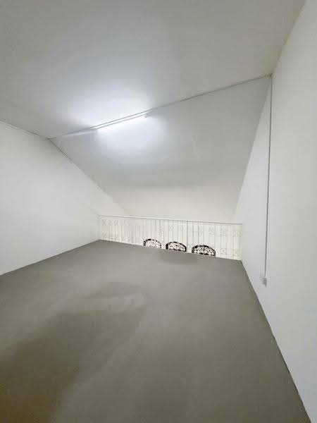 Newly Renovated Freehold Strata Shophouse with Mezzanine in Geylang D14, Eunos / Geylang / Paya Lebar, 1,679 sqft, Shop / Shophouse For Sale, by Edwin Su, 500291457 - Interior - CommercialGuru.com.sg