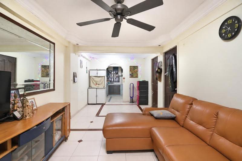97 Aljunied Crescent, 97 Aljunied Crescent, Eunos / Geylang / Paya Lebar, 2 Bedrooms, 700 sqft, HDB Flat For Sale, by Bee 林美玲, 500291462 - Living Room - PropertyGuru.com.sg