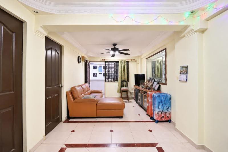 97 Aljunied Crescent, 97 Aljunied Crescent, Eunos / Geylang / Paya Lebar, 2 Bedrooms, 700 sqft, HDB Flat For Sale, by Bee 林美玲, 500291462 - Living Room - PropertyGuru.com.sg