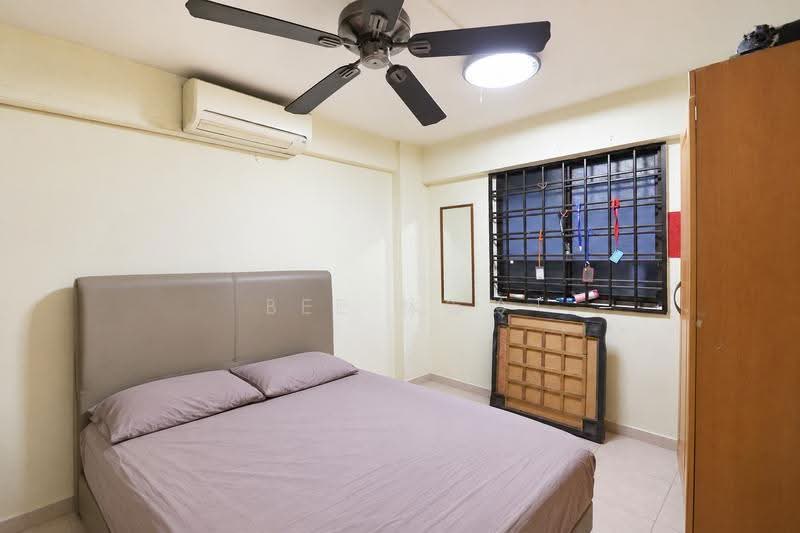 97 Aljunied Crescent, 97 Aljunied Crescent, Eunos / Geylang / Paya Lebar, 2 Bedrooms, 700 sqft, HDB Flat For Sale, by Bee 林美玲, 500291462 - Bedroom - PropertyGuru.com.sg