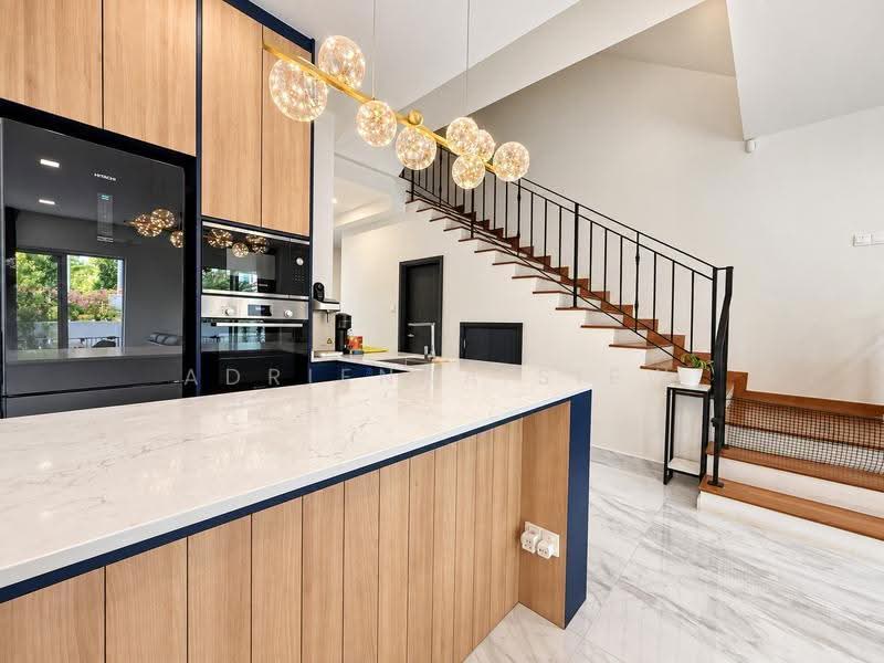 Tastefully Renovated! Below $3M Move-In-Ready Corner Terrace! 5 Mins Drive to Marsiling MRT!, Admiralty / Woodlands, 5 Bedrooms, 3,225 sqft, Corner Terrace For Sale, by Adrienna Siew, 500291508 - Kitchen - PropertyGuru.com.sg
