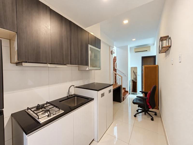 Parc Somme, 62 Somme Road, Farrer Park / Serangoon Rd, 2 Bedrooms, 1,098 sqft, Apartment For Sale, by James Lim, 500291517 - Kitchen - PropertyGuru.com.sg