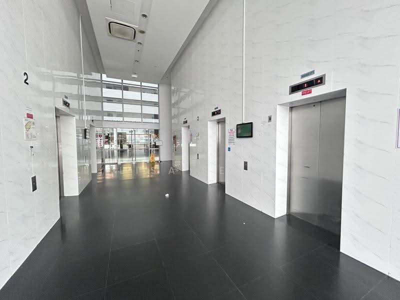 Wcega Tower, 21 Bukit Batok Crescent, Dairy Farm / Bukit Panjang / Choa Chu Kang, 958 sqft, Light Industrial (B1) For Rent, by Lisa Seow, 500291544 - Lobby - CommercialGuru.com.sg