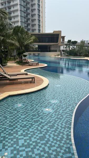 Grand Dunman, 6 Dunman Road, East Coast / Marine Parade, 2 Bedrooms, 775 sqft, Condominium For Rent, by Desmond Low, 500291551 - Pool - PropertyGuru.com.sg