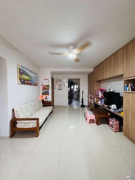 604 Ang Mo Kio Avenue 5, 604 Ang Mo Kio Avenue 5, Ang Mo Kio / Bishan / Thomson, 3 Bedrooms, 980 sqft, HDB Flat For Sale, by Ernest Phua, 500291559 - Living Room - PropertyGuru.com.sg