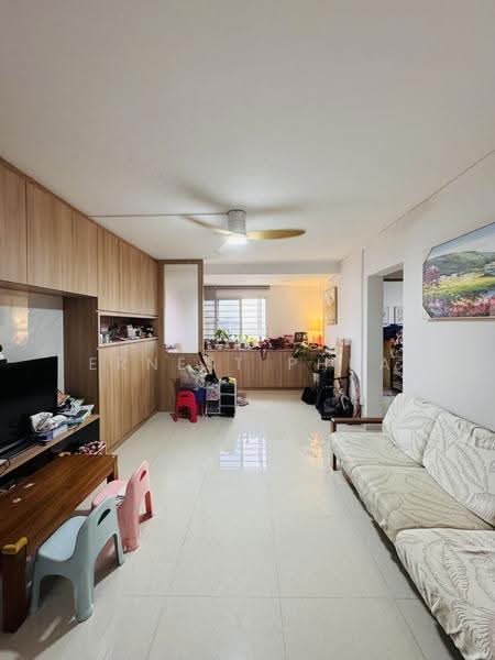604 Ang Mo Kio Avenue 5, 604 Ang Mo Kio Avenue 5, Ang Mo Kio / Bishan / Thomson, 3 Bedrooms, 980 sqft, HDB Flat For Sale, by Ernest Phua, 500291559 - Living Room - PropertyGuru.com.sg