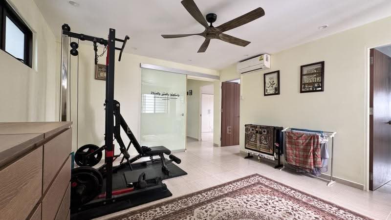 151 Tampines Street 12, 151 Tampines Street 12, Pasir Ris / Tampines, 3 Bedrooms, 1,528 sqft, HDB Flat For Sale, by Eric Yeo, 500291585 - Gym - PropertyGuru.com.sg