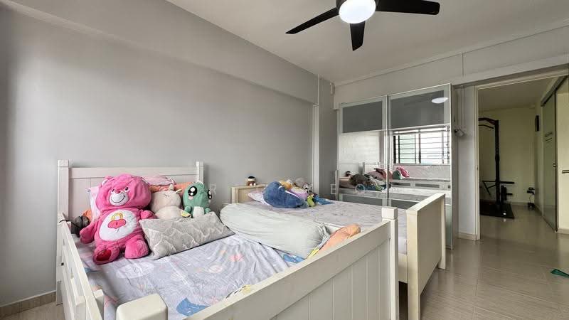 151 Tampines Street 12, 151 Tampines Street 12, Pasir Ris / Tampines, 3 Bedrooms, 1,528 sqft, HDB Flat For Sale, by Eric Yeo, 500291585 - Bedroom - PropertyGuru.com.sg