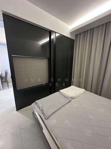 Cairnhill Nine, 15 Cairnhill Road, Orchard / River Valley, 1 Bedroom, 743 sqft, Condominium For Sale, by Lua Chong Teck, 500291591 - Bedroom - PropertyGuru.com.sg