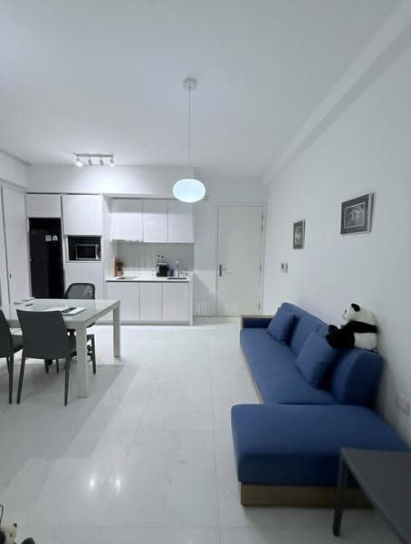 Suites @ Newton, 1 Surrey Road, Newton / Novena, 2 Bedrooms, 603 sqft, Apartment For Sale, by Anthea Yeo 杨丽娇, 500291593 - Living Room - PropertyGuru.com.sg