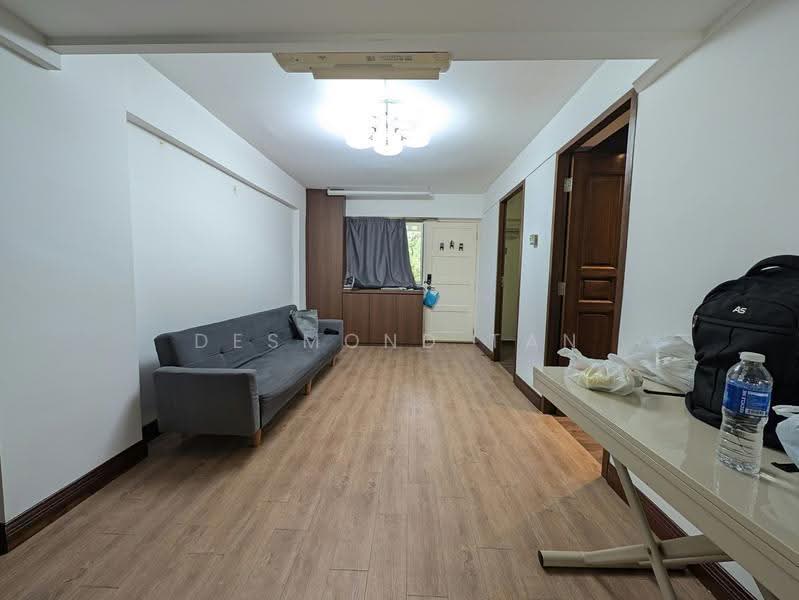 136 Jalan Bukit Merah, 136 Jalan Bukit Merah, Alexandra / Commonwealth, 2 Bedrooms, 635 sqft, HDB Flat For Rent, by Desmond Tan, 500291600 - Living Room - PropertyGuru.com.sg