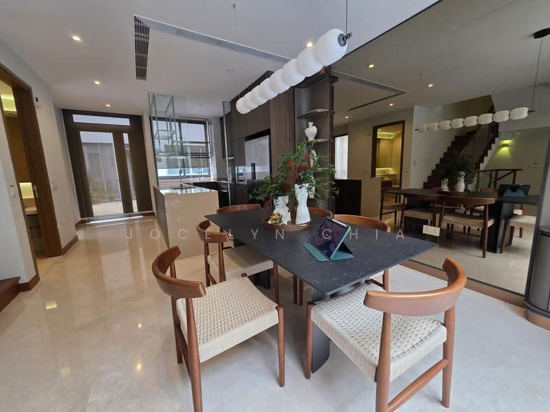 Greenwood Mews, 271 Greenwood Avenue, Newton / Novena, 5 Bedrooms, 3,154 sqft, Cluster House For Sale, by Jocelyn Chia, 500291631 - PropertyGuru.com.sg
