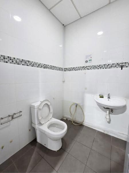 TCH Techcentre, 71 71, Boon Lay / Jurong / Tuas, 1,636 sqft, Factory / Workshop (B2) For Rent, by Ssharon Loh, 500291658 - CommercialGuru.com.sg