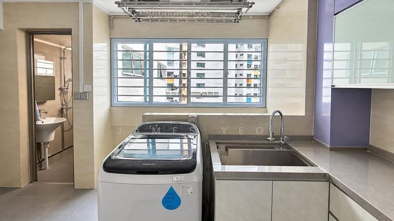 148 Bishan Street 11, 148 Bishan Street 11, Ang Mo Kio / Bishan / Thomson, 2 Bedrooms, 689 sqft, HDB Flat For Sale, by James Yeo, 500291666 - Bathroom - PropertyGuru.com.sg