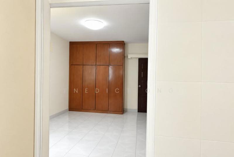 129 Lorong Ah Soo, 129 Lorong Ah Soo, Hougang / Punggol / Sengkang, 3 Bedrooms, 1,119 sqft, HDB Flat For Sale, by Benedict Ong, 500291683 - Master Bedroom - PropertyGuru.com.sg