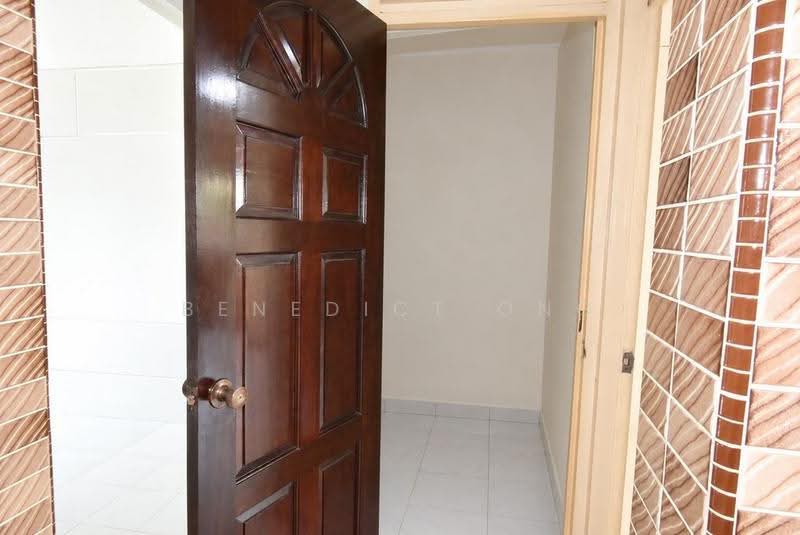 129 Lorong Ah Soo, 129 Lorong Ah Soo, Hougang / Punggol / Sengkang, 3 Bedrooms, 1,119 sqft, HDB Flat For Sale, by Benedict Ong, 500291683 - Store Room - PropertyGuru.com.sg