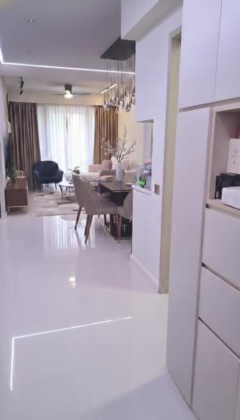 Treasure at Tampines, 57 Tampines Lane, Pasir Ris / Tampines, 3 Bedrooms, 1,033 sqft, Condominium For Sale, by Dylan McIntyre, 500291693 - Living Room - PropertyGuru.com.sg