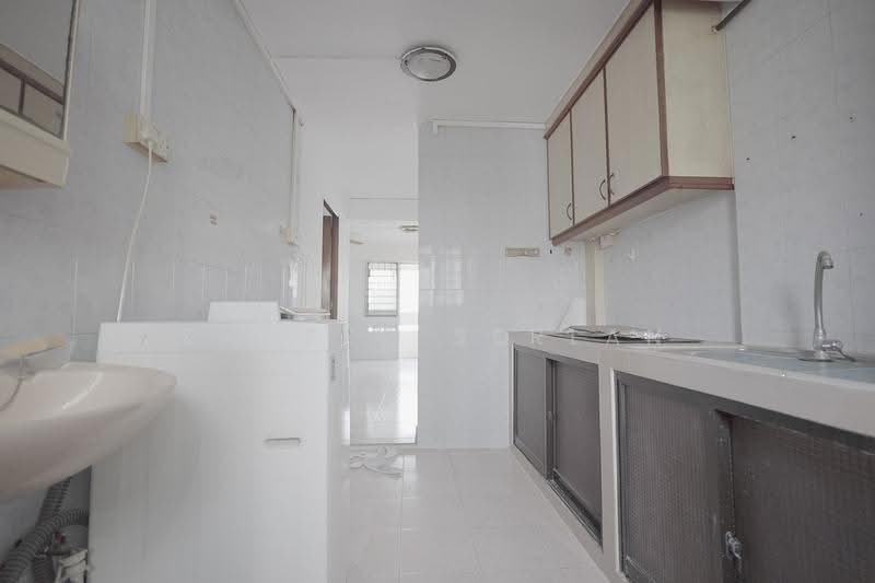 45 Telok Blangah Drive, 45 Telok Blangah Drive, Harbourfront / Telok Blangah, 1 Bedroom, 484 sqft, HDB Flat For Sale, by Zameer Serlan, 500291709 - Kitchen - PropertyGuru.com.sg