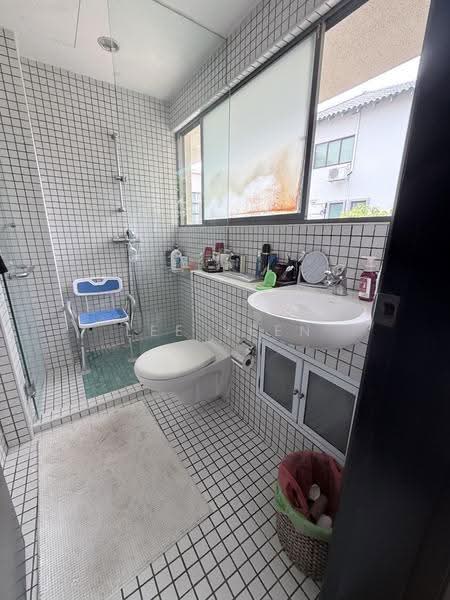 Picardy Gardens, 108 Jalan Pari Burong, Bedok / Upper East Coast, 5 Bedrooms, 6,000 sqft, Semi-Detached House For Sale, by Lee Yeen, 500291738 - PropertyGuru.com.sg