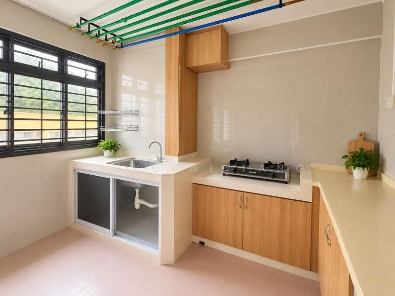 334 Kreta Ayer Road, 334 Kreta Ayer Road, Chinatown / Tanjong Pagar, 3 Bedrooms, 893 sqft, HDB Flat For Sale, by Joavonne Tang, 500291783 - PropertyGuru.com.sg
