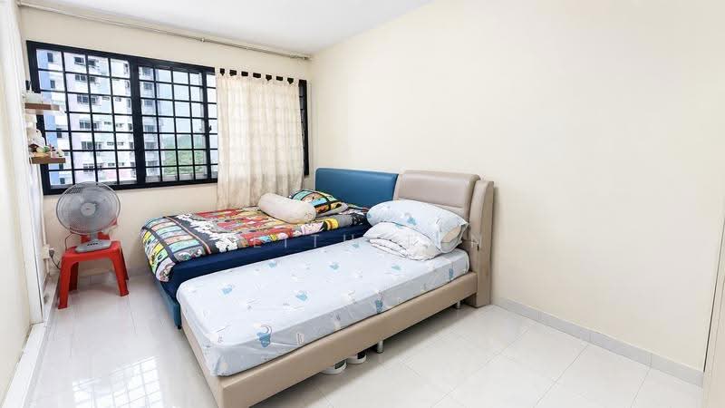 421 Choa Chu Kang Avenue 4, 421 Choa Chu Kang Avenue 4, Dairy Farm / Bukit Panjang / Choa Chu Kang, 3 Bedrooms, 1,120 sqft, HDB Flat For Sale, by Keith Tan, 500291838 - Bedroom - PropertyGuru.com.sg