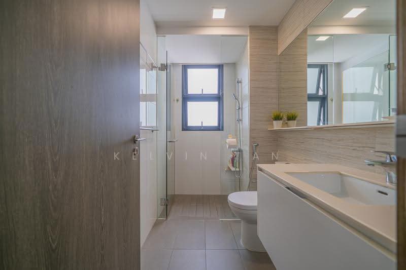 Lush Acres, 1 Fernvale Close, Seletar / Yio Chu Kang, 3 Bedrooms, 1,399 sqft, Condominium For Sale, by Kelvin Tan, 500291839 - Bathroom - PropertyGuru.com.sg