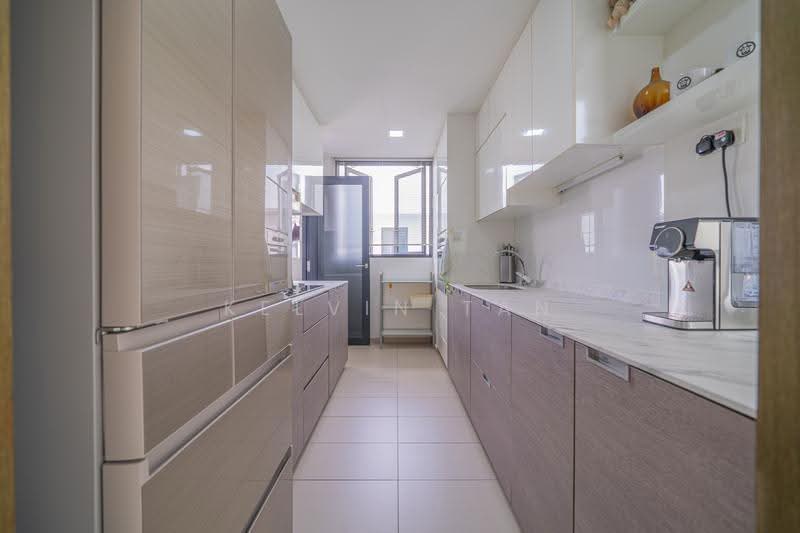 Lush Acres, 1 Fernvale Close, Seletar / Yio Chu Kang, 3 Bedrooms, 1,399 sqft, Condominium For Sale, by Kelvin Tan, 500291839 - Kitchen - PropertyGuru.com.sg