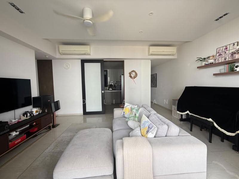 Parc Riviera, 103 West Coast Vale, Buona Vista / West Coast / Clementi New Town, 4 Bedrooms, 1,184 sqft, Condominium For Sale, by Fidelia Tan, 500291848 - Living Room - PropertyGuru.com.sg