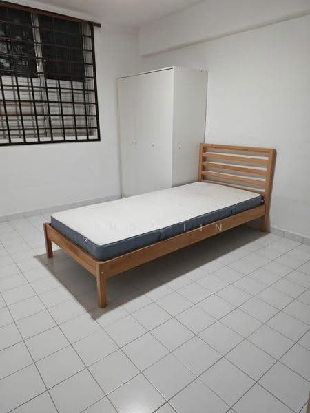26 Jalan Klinik, 26 Jalan Klinik, Alexandra / Commonwealth, Room Rental, 55 sqft, HDB Flat For Rent, by Linda Lin, 500291866 - Bedroom - PropertyGuru.com.sg
