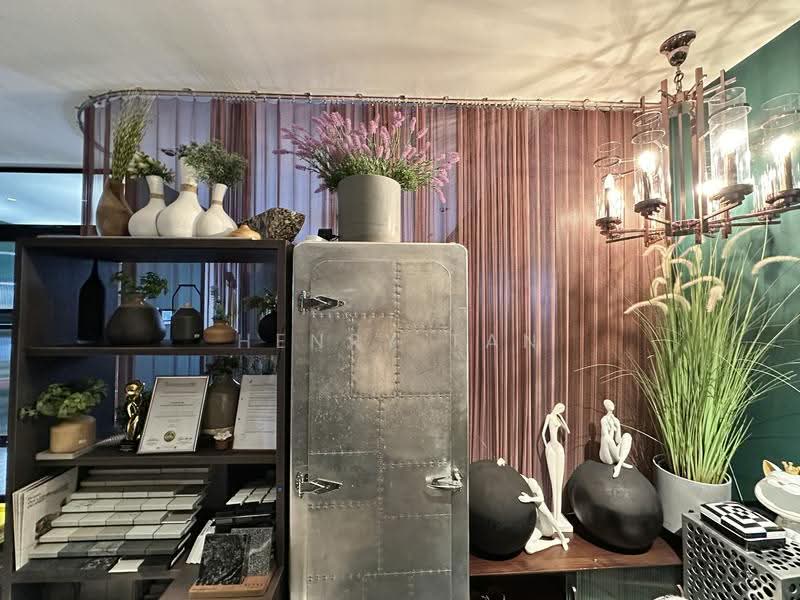 UB. One, 81 Ubi Avenue 4, Eunos / Geylang / Paya Lebar, 926 sqft, Light Industrial (B1) For Sale, by Henry Tan, 500291869 - Interior - CommercialGuru.com.sg