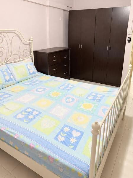267 Bukit Batok East Avenue 4, 267 Bukit Batok East Avenue 4, Dairy Farm / Bukit Panjang / Choa Chu Kang, 2 Bedrooms, 688 sqft, HDB Flat For Rent, by Jasmine Chan, 500291883 - Bedroom - PropertyGuru.com.sg