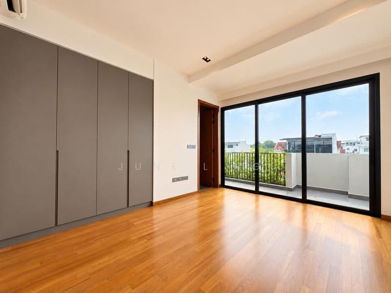 BRAND NEW FREEHOLD INTER-TERRACE!! 3.5 Storeys with Lift!, Sembawang Rd, Admiralty Rd E, Jln Kandis, Jln Basong, Jln Machang, Jln Kerayong, Andrews Ave, Wak Hassan Dr, King's Ave, Queen's Ave, Sembawang / Yishun, 5 Bedrooms, 4,834 sqft, Terraced House For Sale, by June Ling, 500291888 - Bedroom - PropertyGuru.com.sg