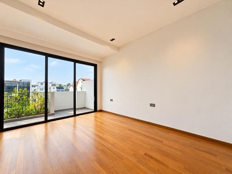 BRAND NEW FREEHOLD INTER-TERRACE!! 3.5 Storeys with Lift!, Sembawang Rd, Admiralty Rd E, Jln Kandis, Jln Basong, Jln Machang, Jln Kerayong, Andrews Ave, Wak Hassan Dr, King's Ave, Queen's Ave, Sembawang / Yishun, 5 Bedrooms, 4,834 sqft, Terraced House For Sale, by June Ling, 500291888 - Balcony - PropertyGuru.com.sg