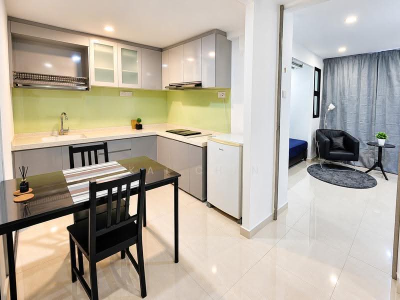 People's Park Complex, 1 Park Road, Boat Quay / Raffles Place / Marina, 3 Bedrooms, 1,173 sqft, Apartment For Sale, by Kai Chen, 500291899 - Kitchen - PropertyGuru.com.sg